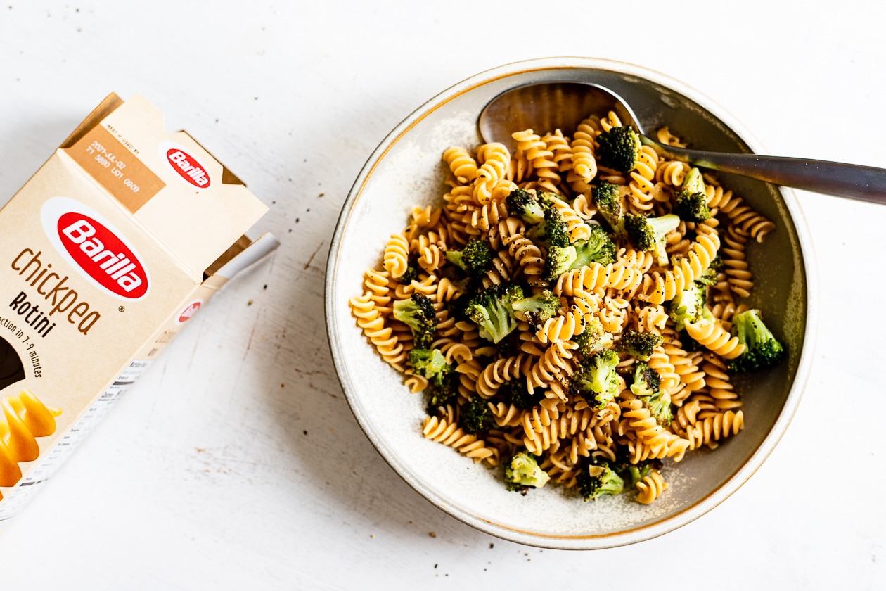 lemon pepper broccoli with barilla pasta